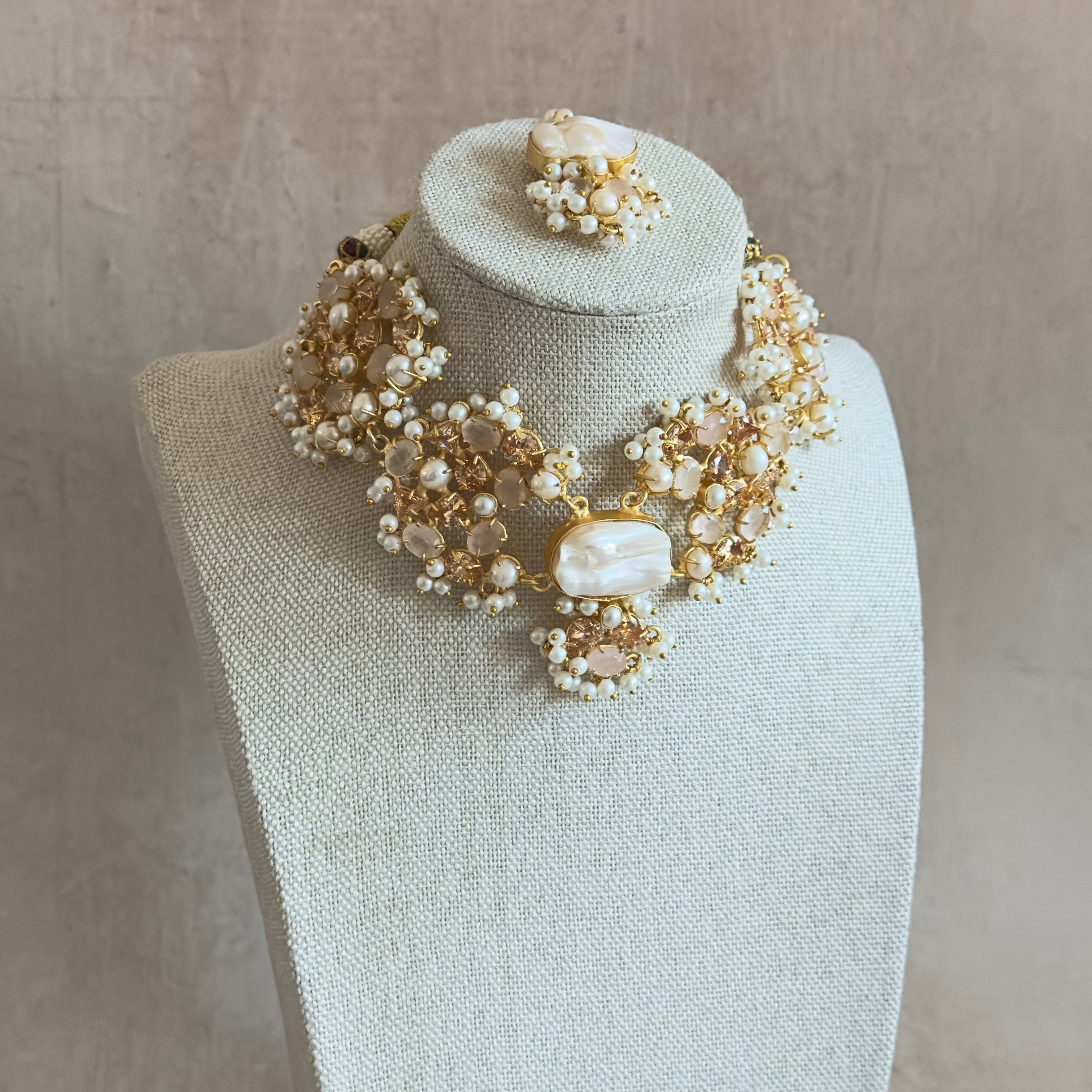 Irum Rose Choker Set - Ahseya & Co