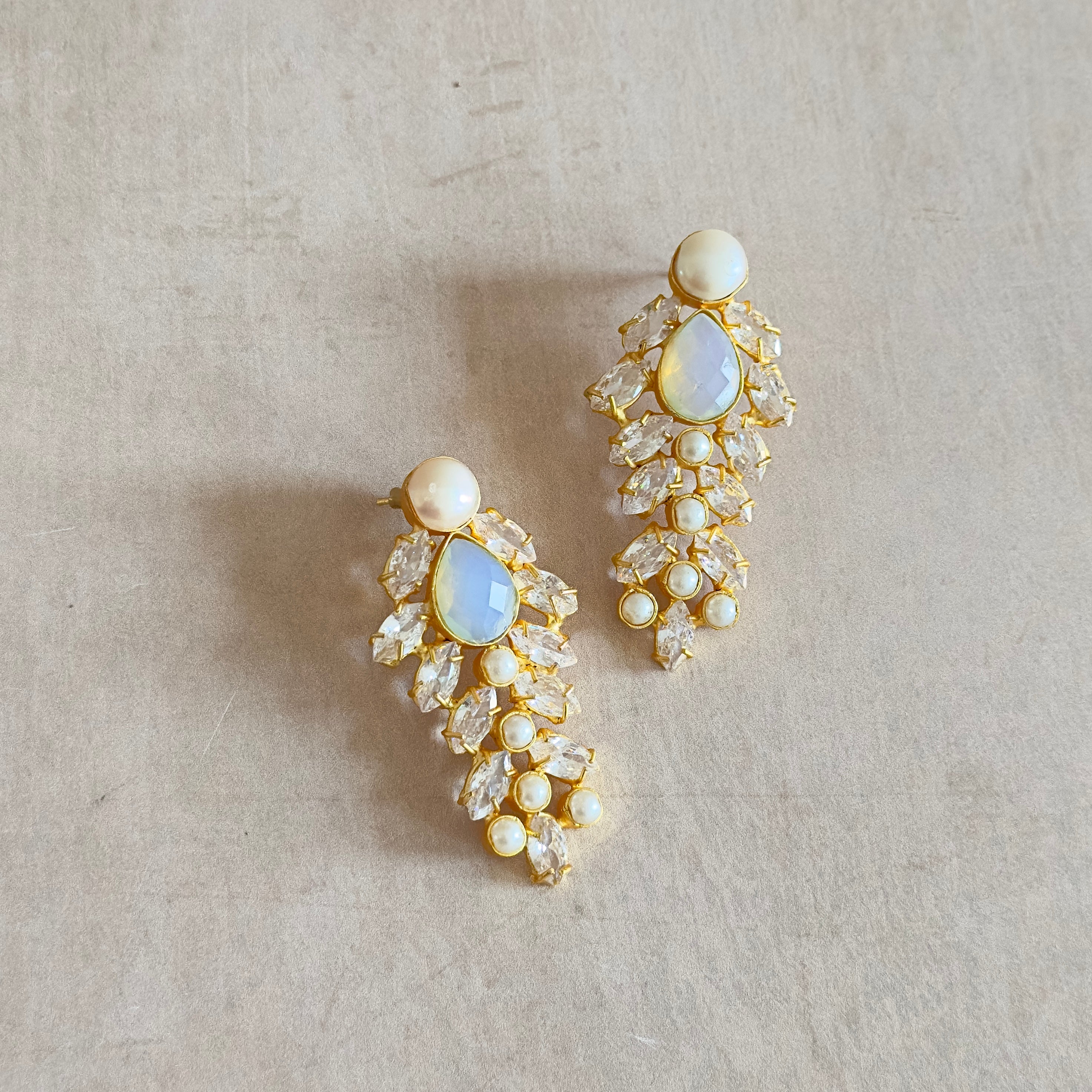 Iraya Crystal Pearl Stud Earrings - Ahseya & Co