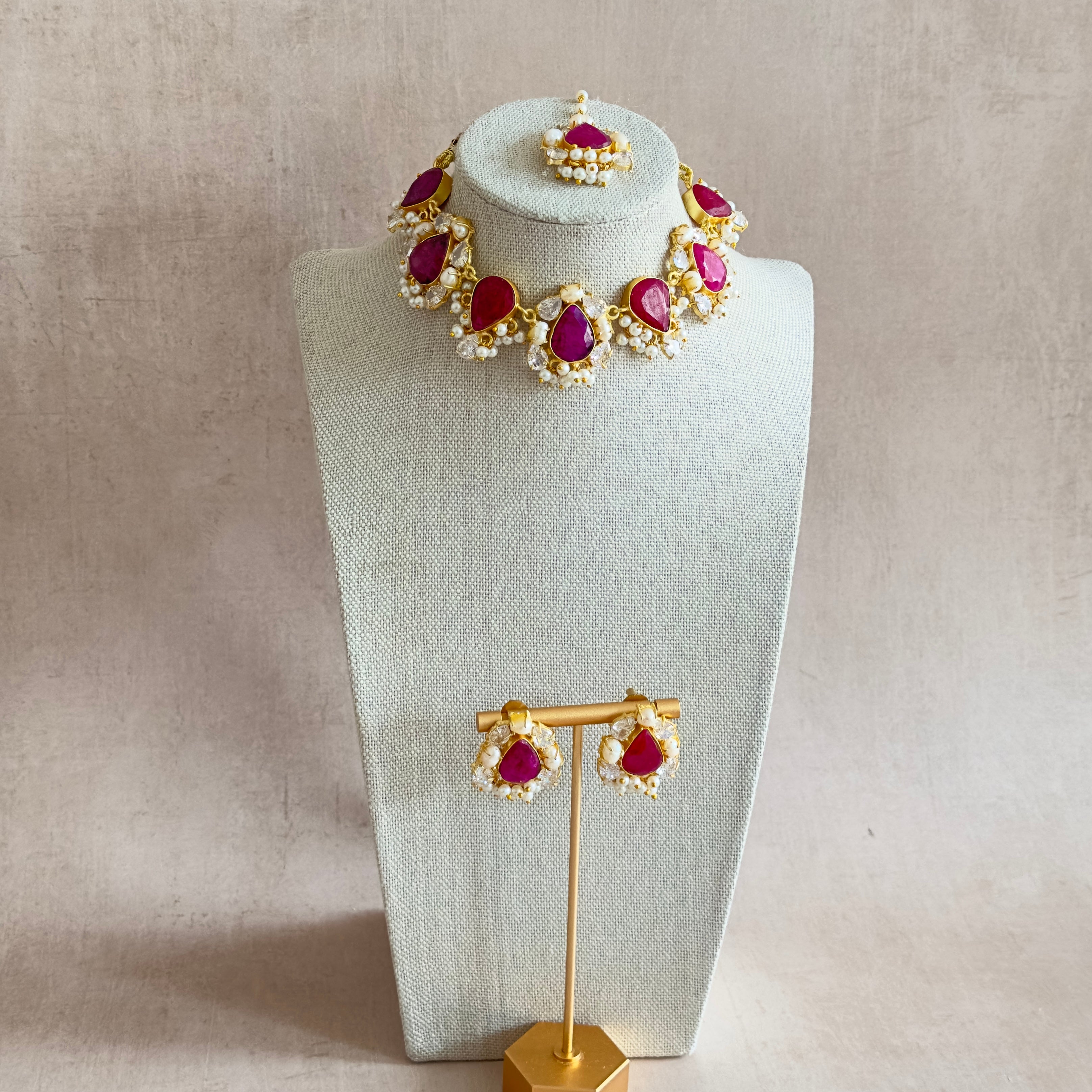 Laurel Fuchsia Crystal Choker Set - Ahseya & Co