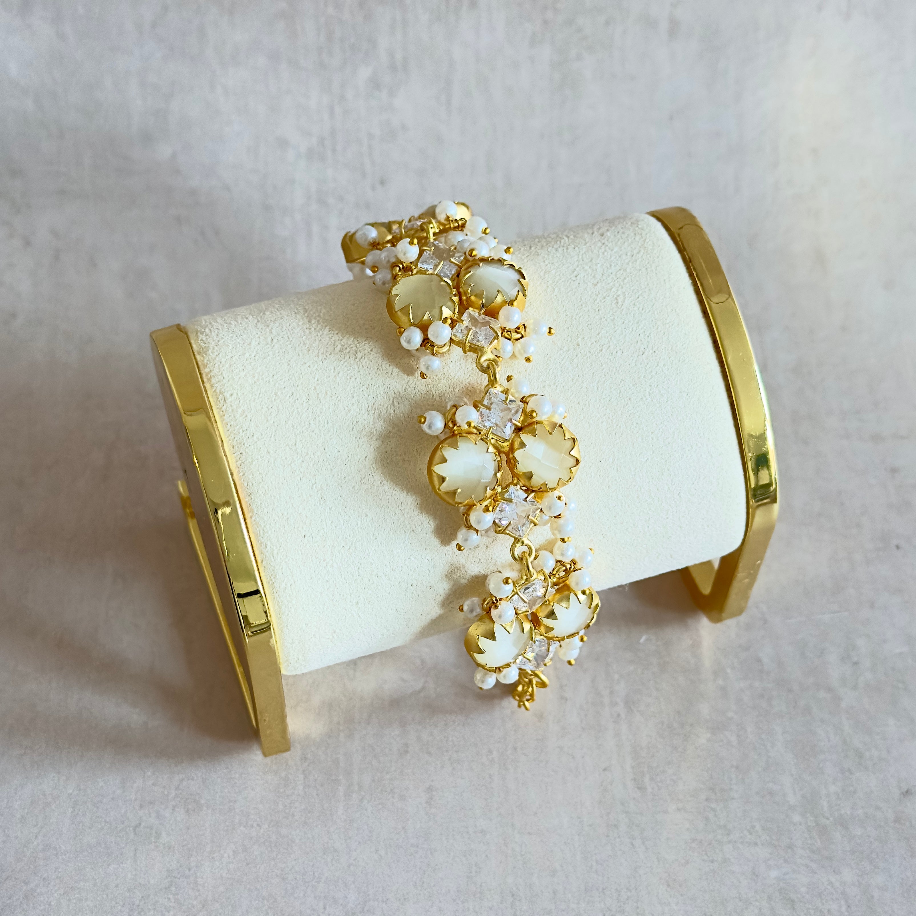 Amara Grey Crystal Bracelet - Ahseya & Co