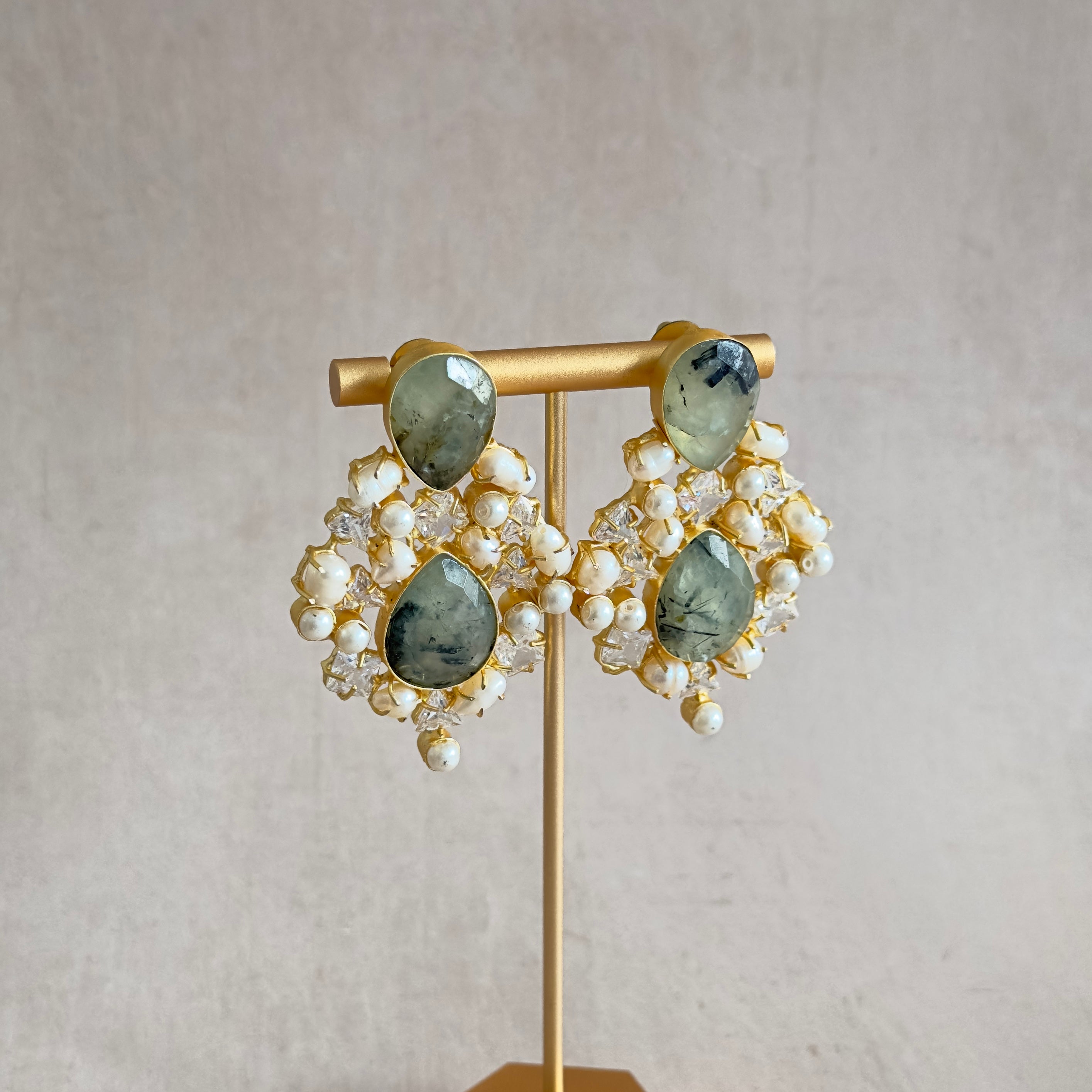 Aven Olive Pearl Tikka Set - Ahseya & Co