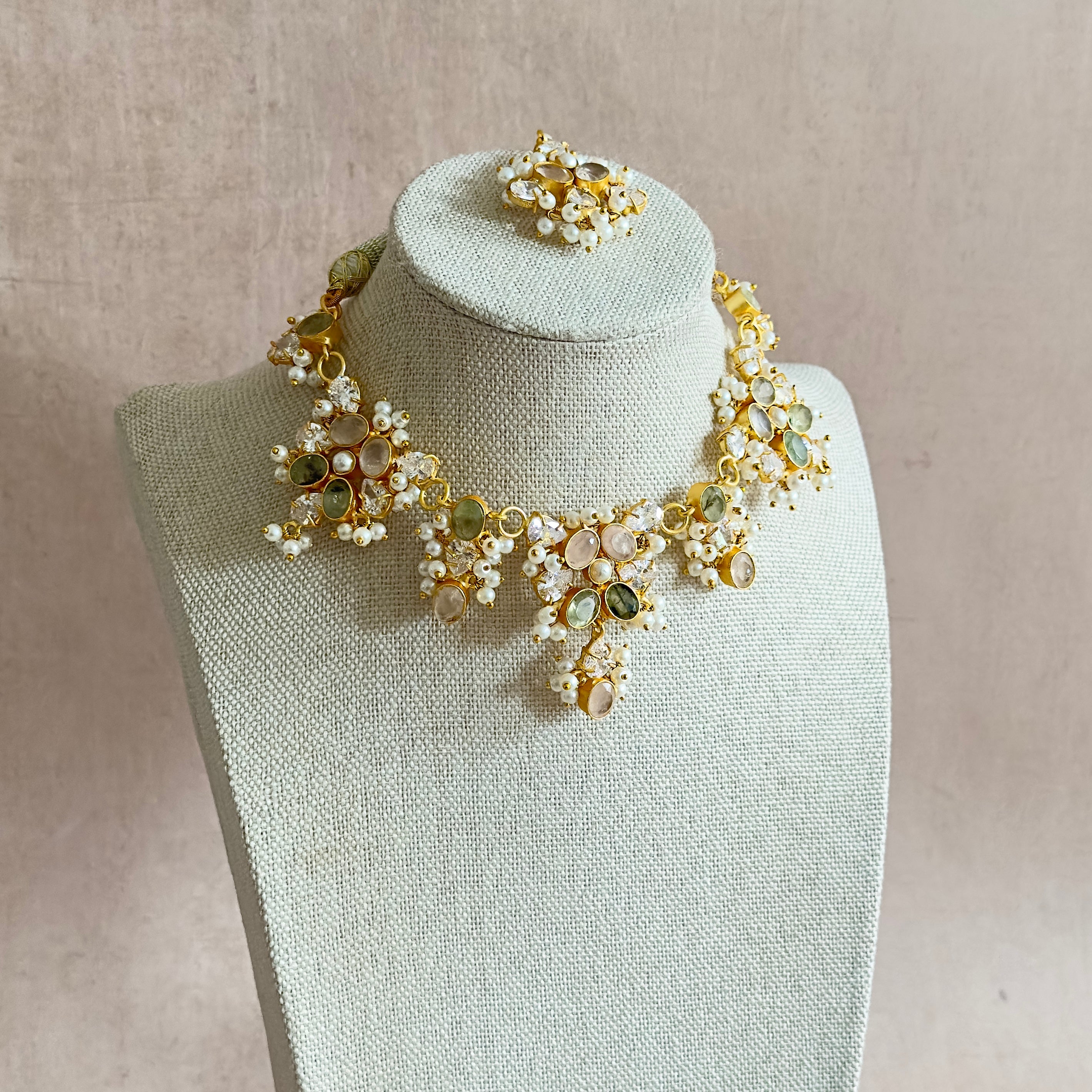 Munira Olive Rose Necklace Set - Ahseya & Co