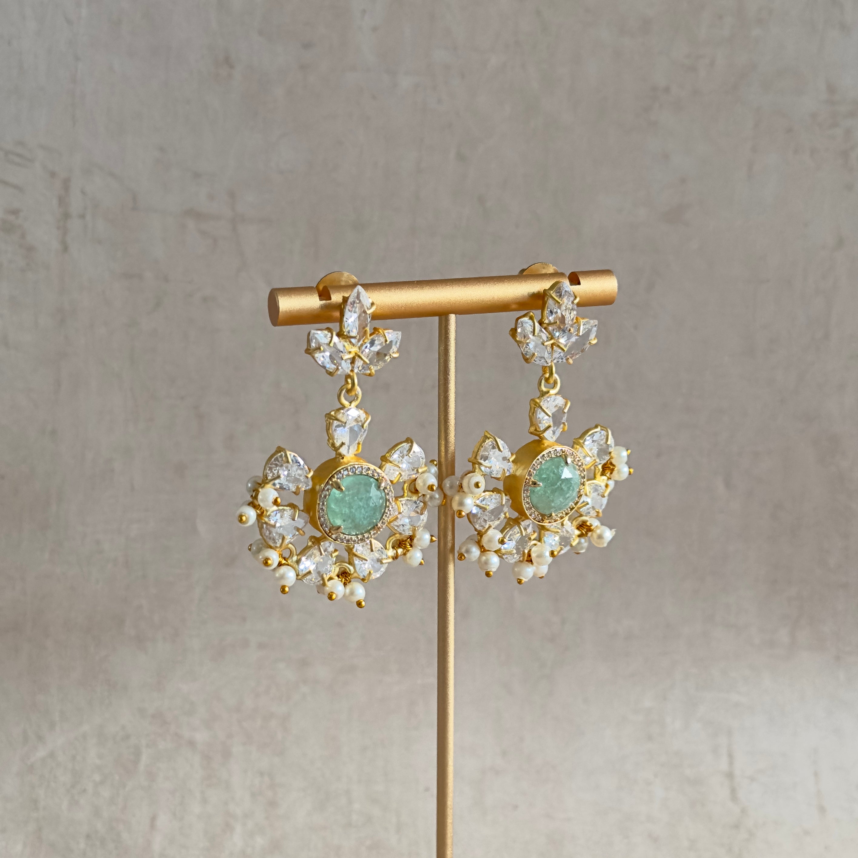 Capri Mint Crystal Tikka Set - Ahseya & Co