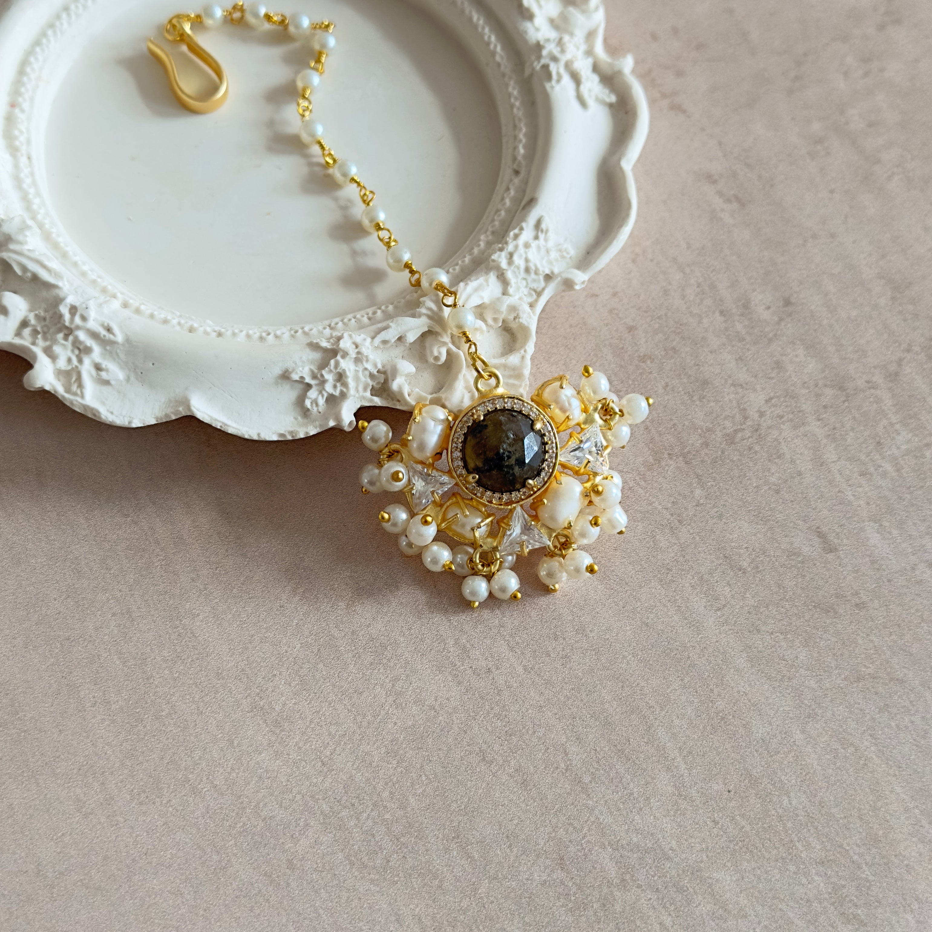 Alara Pearl Tikka - Ahseya & Co