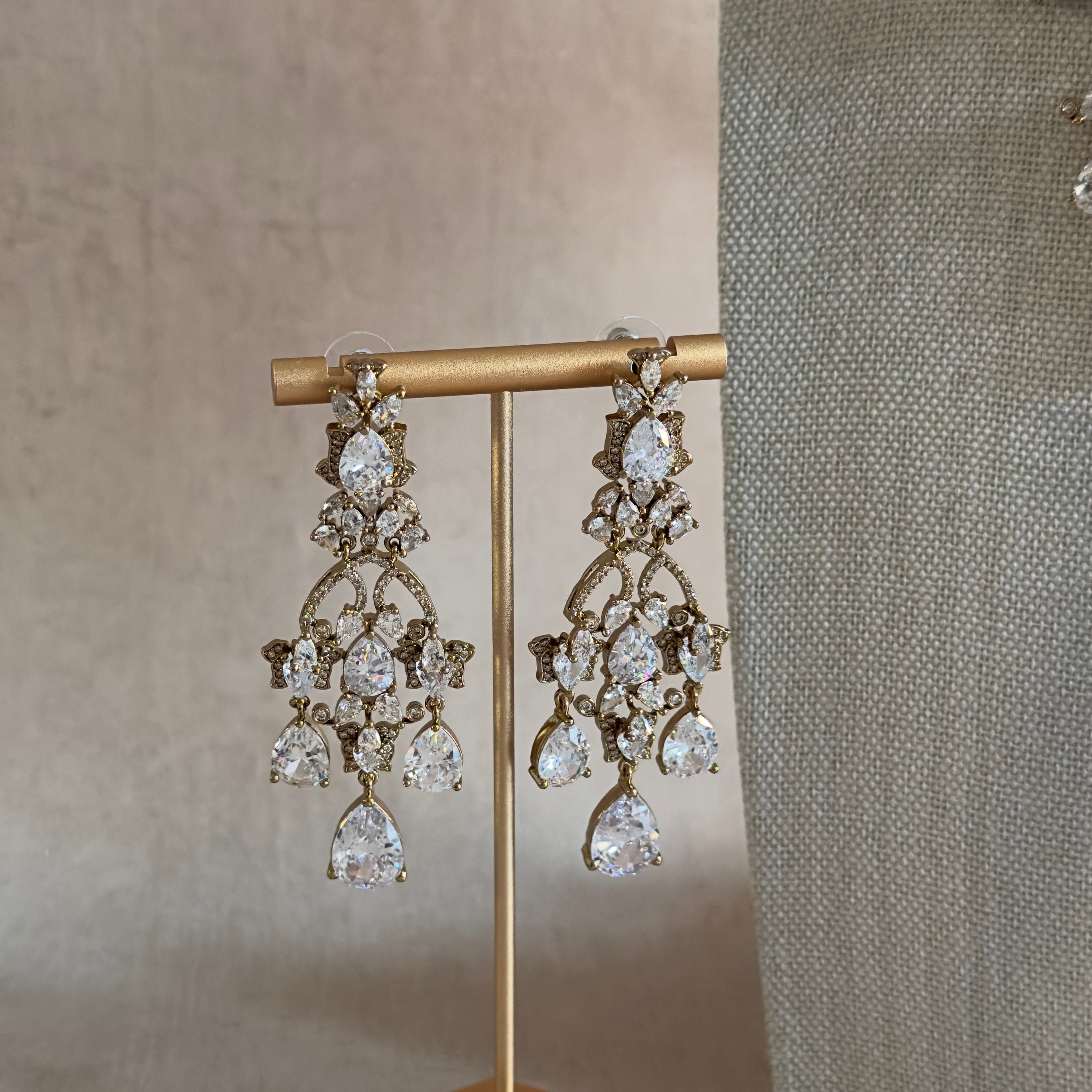 Firyal Crystal Necklace Set - Ahseya & Co