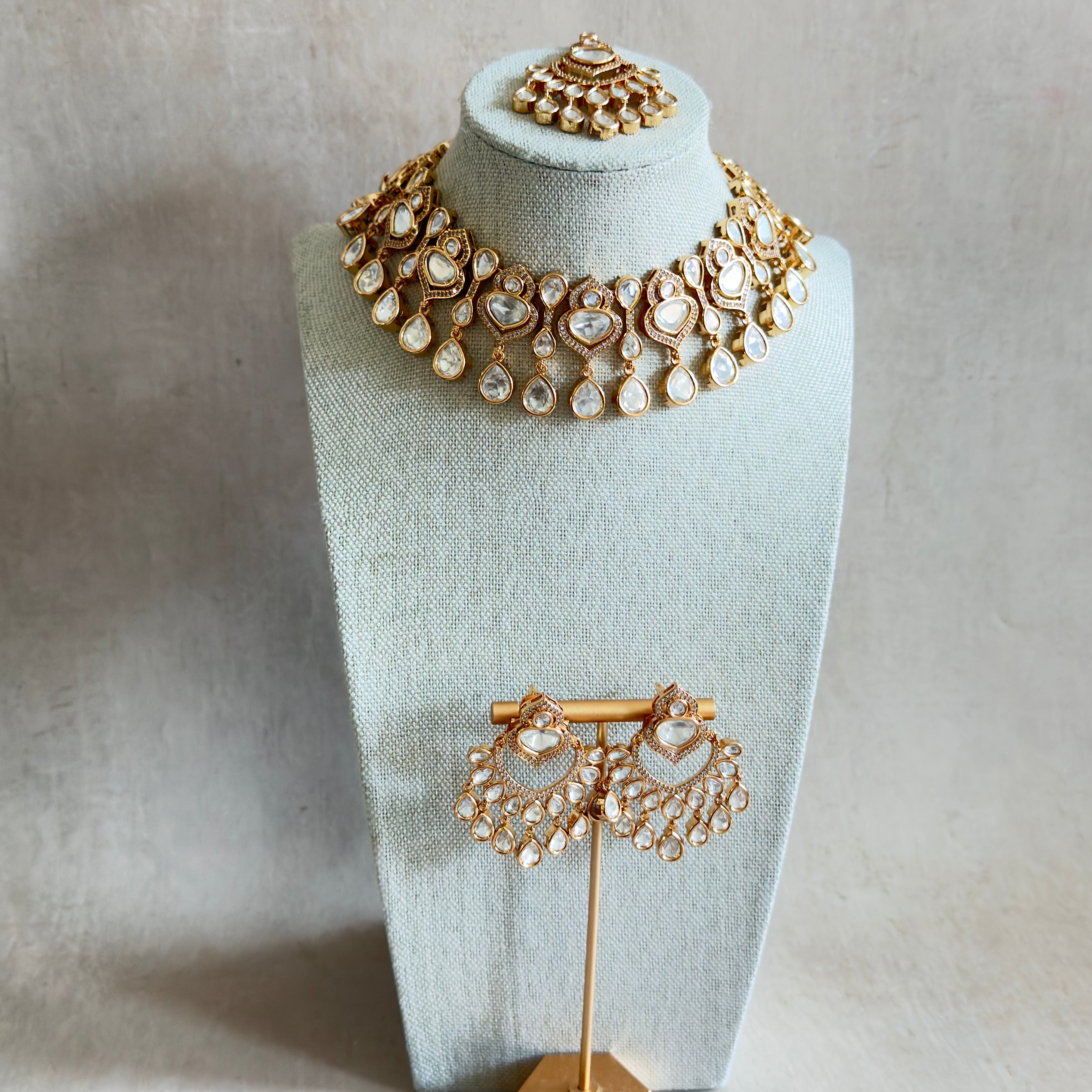 Lujain Kundan Necklace Set - Ahseya & Co