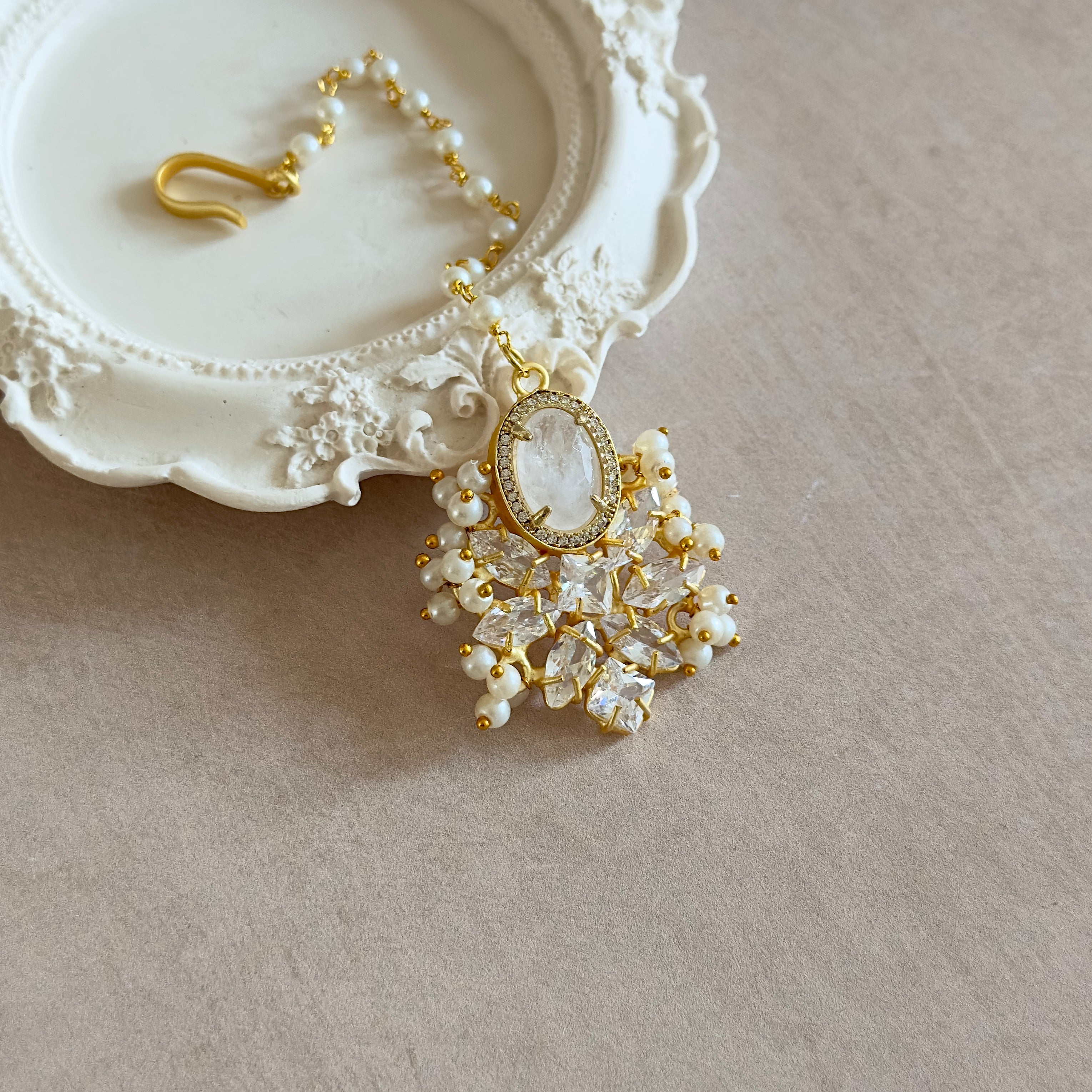 Amina White Crystal Tikka - Ahseya & Co