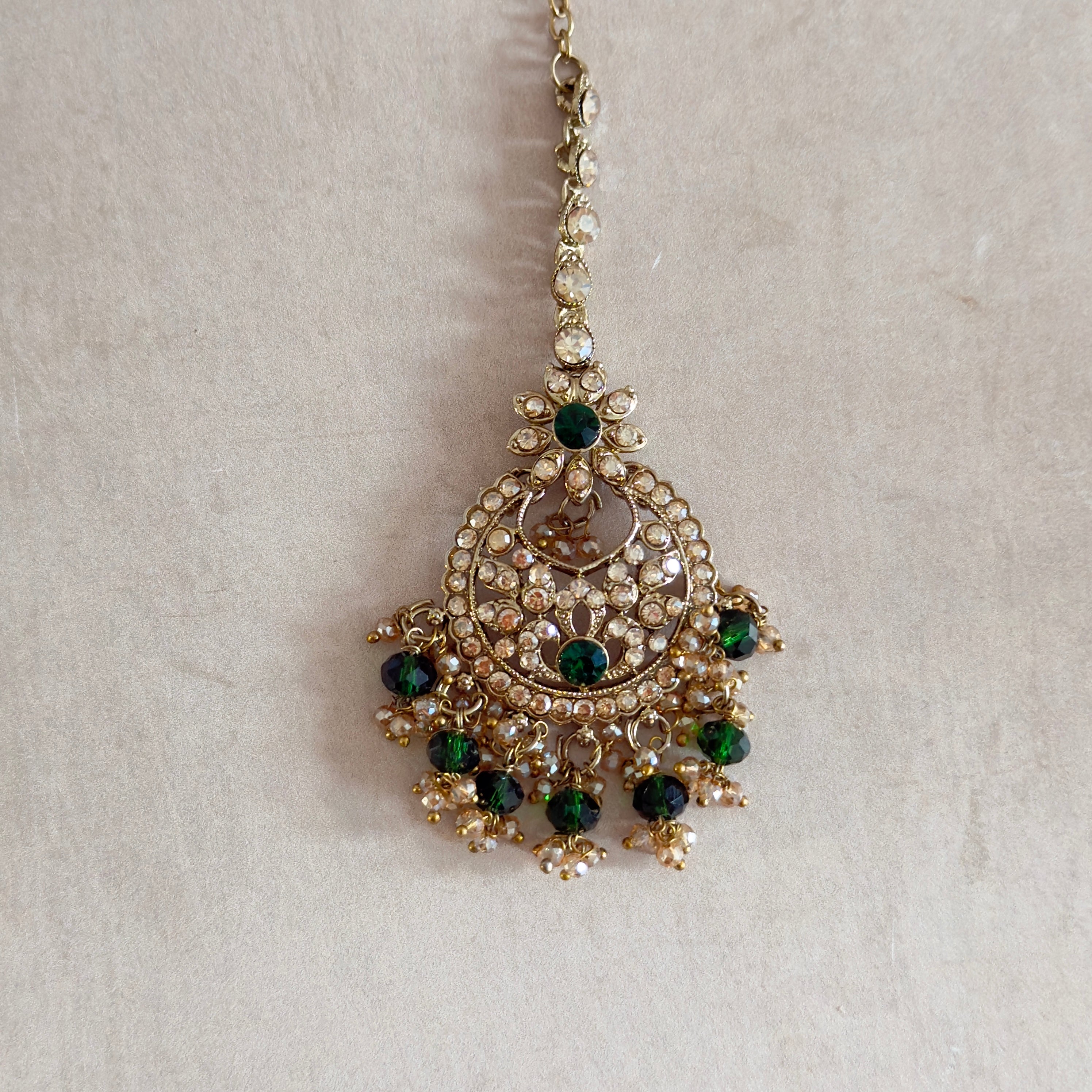 Raeesa Emerald Bridal Set - Ahseya & Co