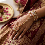 Verona Pink Hand Harness