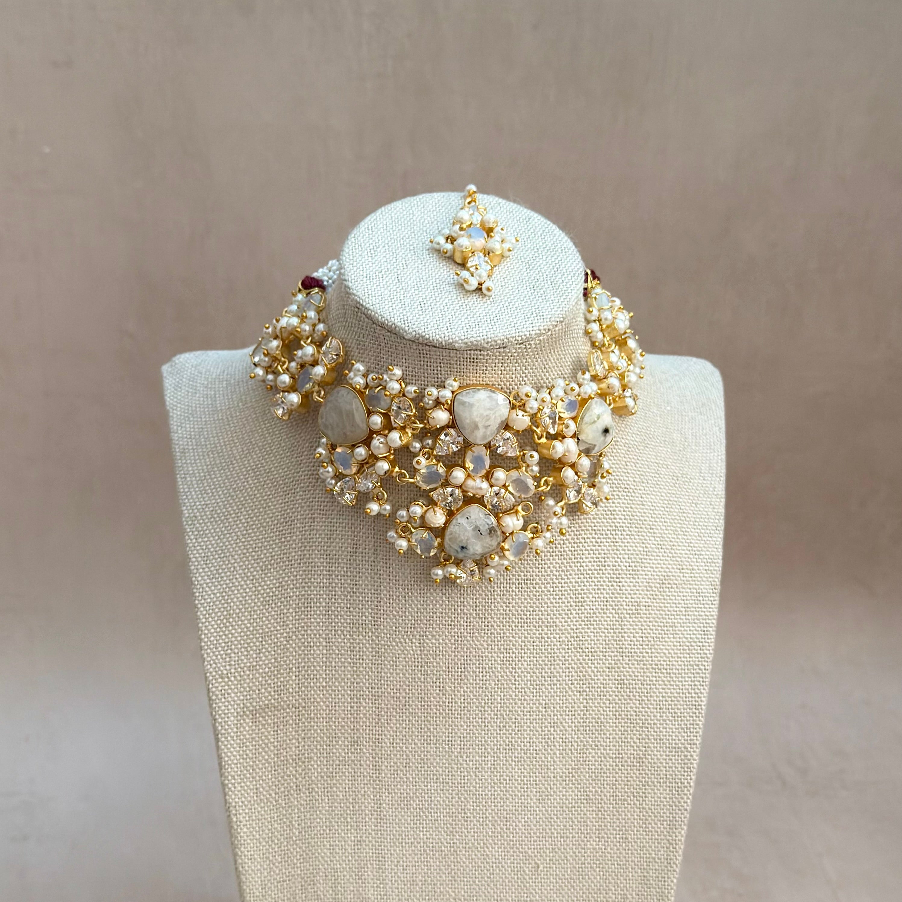 Qamara Crystal Choker Set - Ahseya & Co