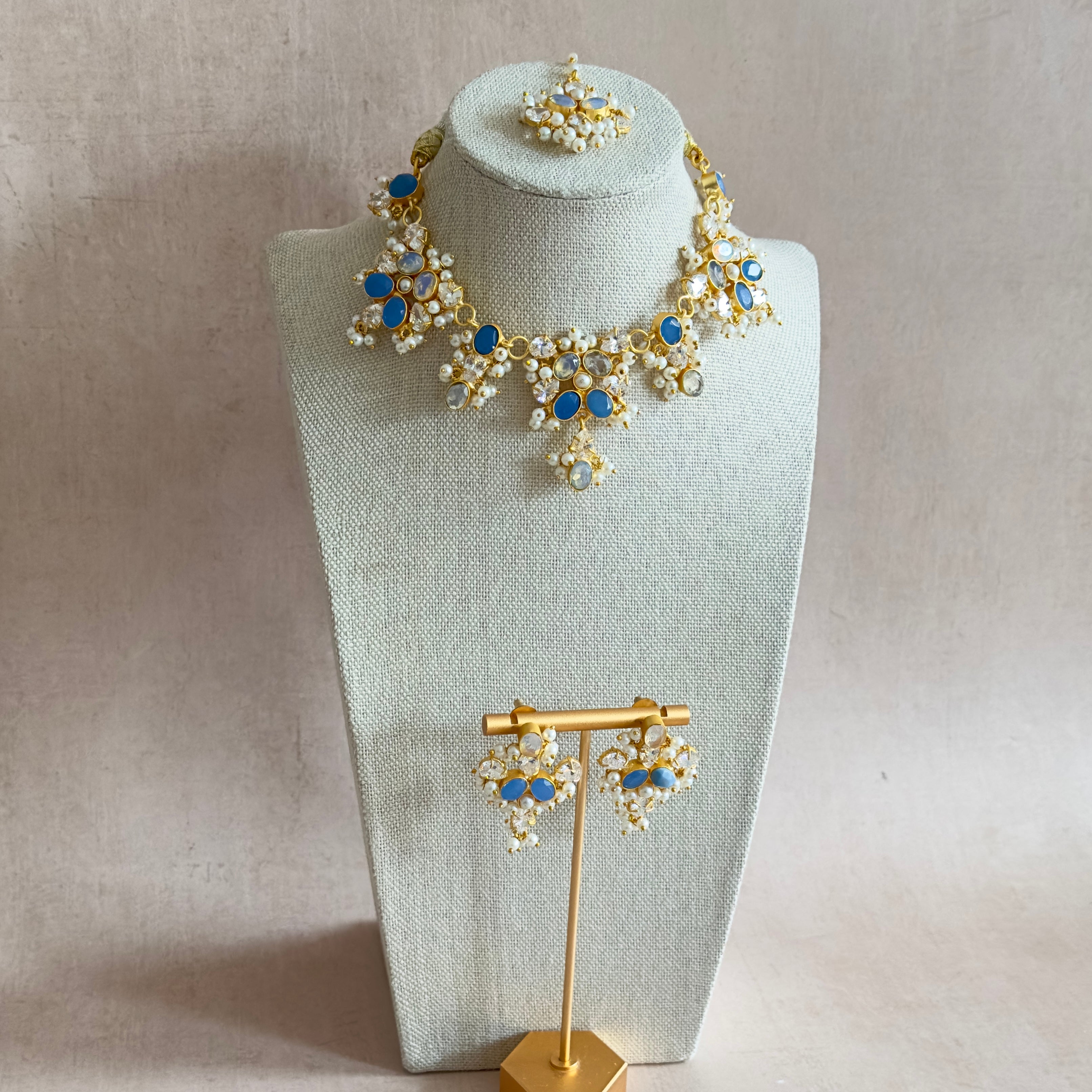 Munira Blue Crystal Necklace Set - Ahseya & Co