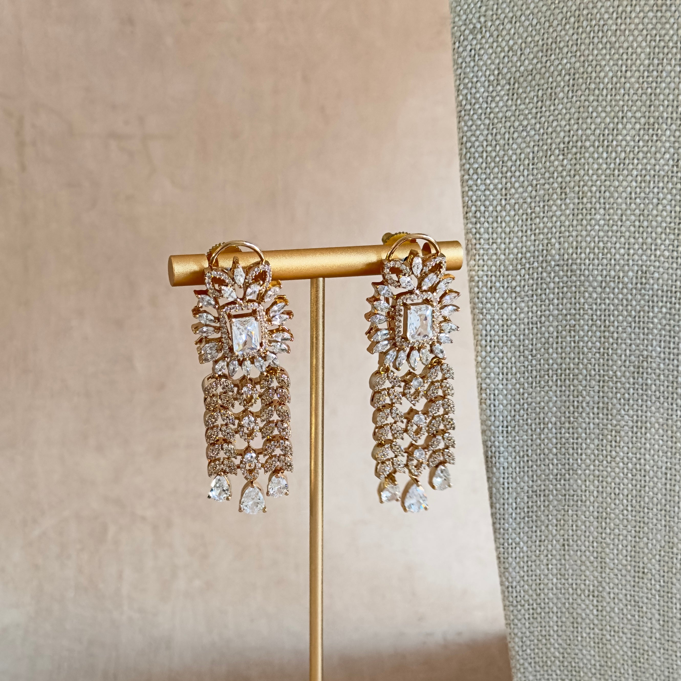 Arij Crystal Gold Necklace Set - Ahseya & Co