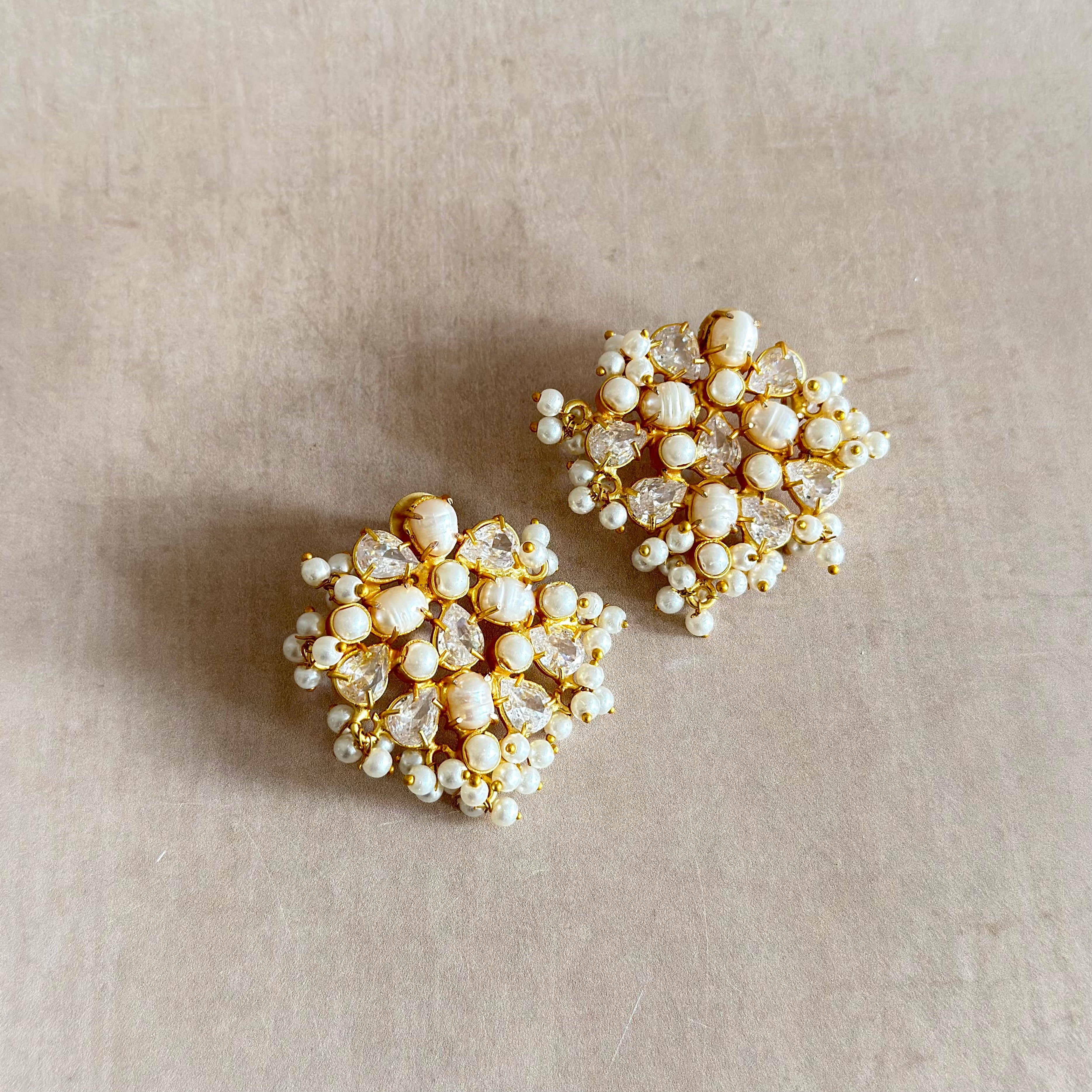 Ulani Pearl Stud Earrings - Ahseya & Co