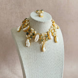 Carmen Pearl Olive Necklace Set