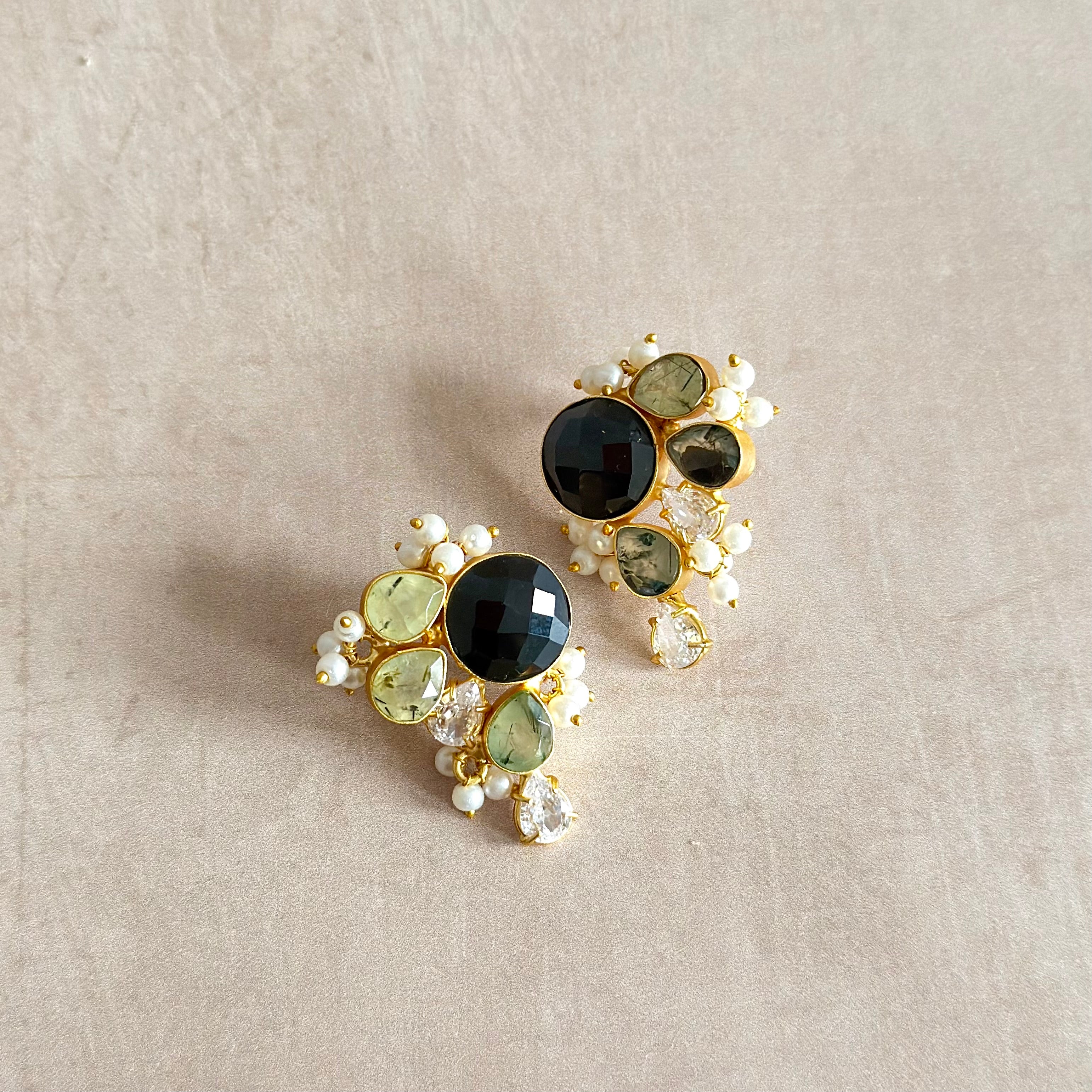 Eliza Black Stud Earrings - Ahseya & Co