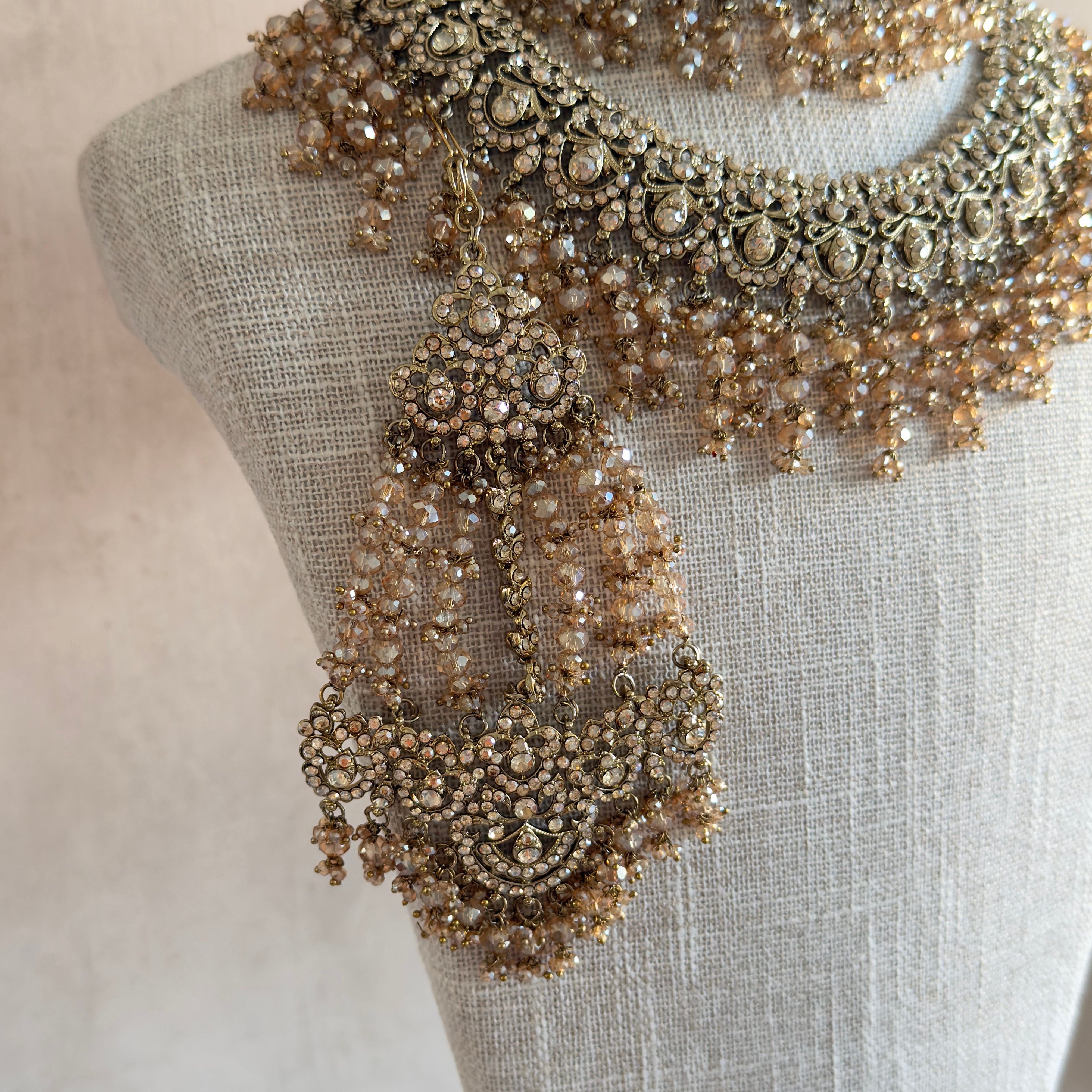 Raeesa Gold Bridal Set - Ahseya & Co