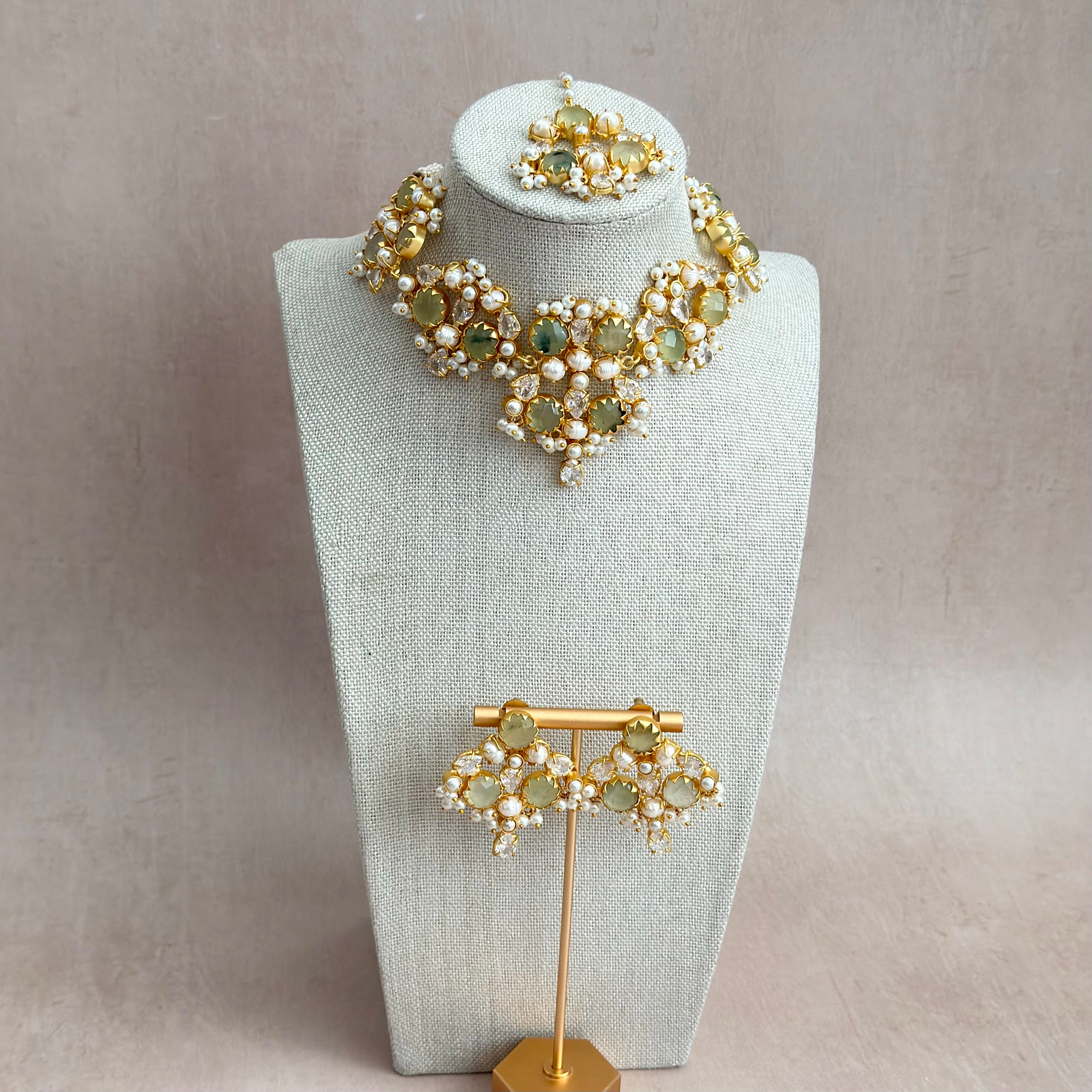 Aaliyah Olive Crystal Choker Set - Ahseya & Co