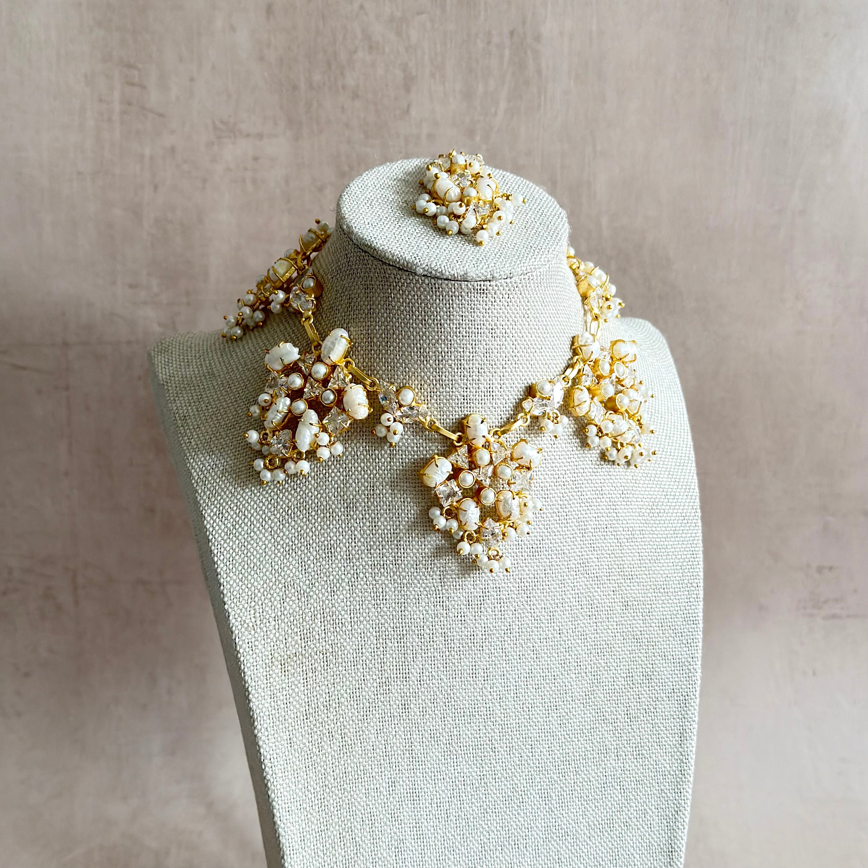 Wafaa Pearl Crystal Necklace Set - Ahseya & Co