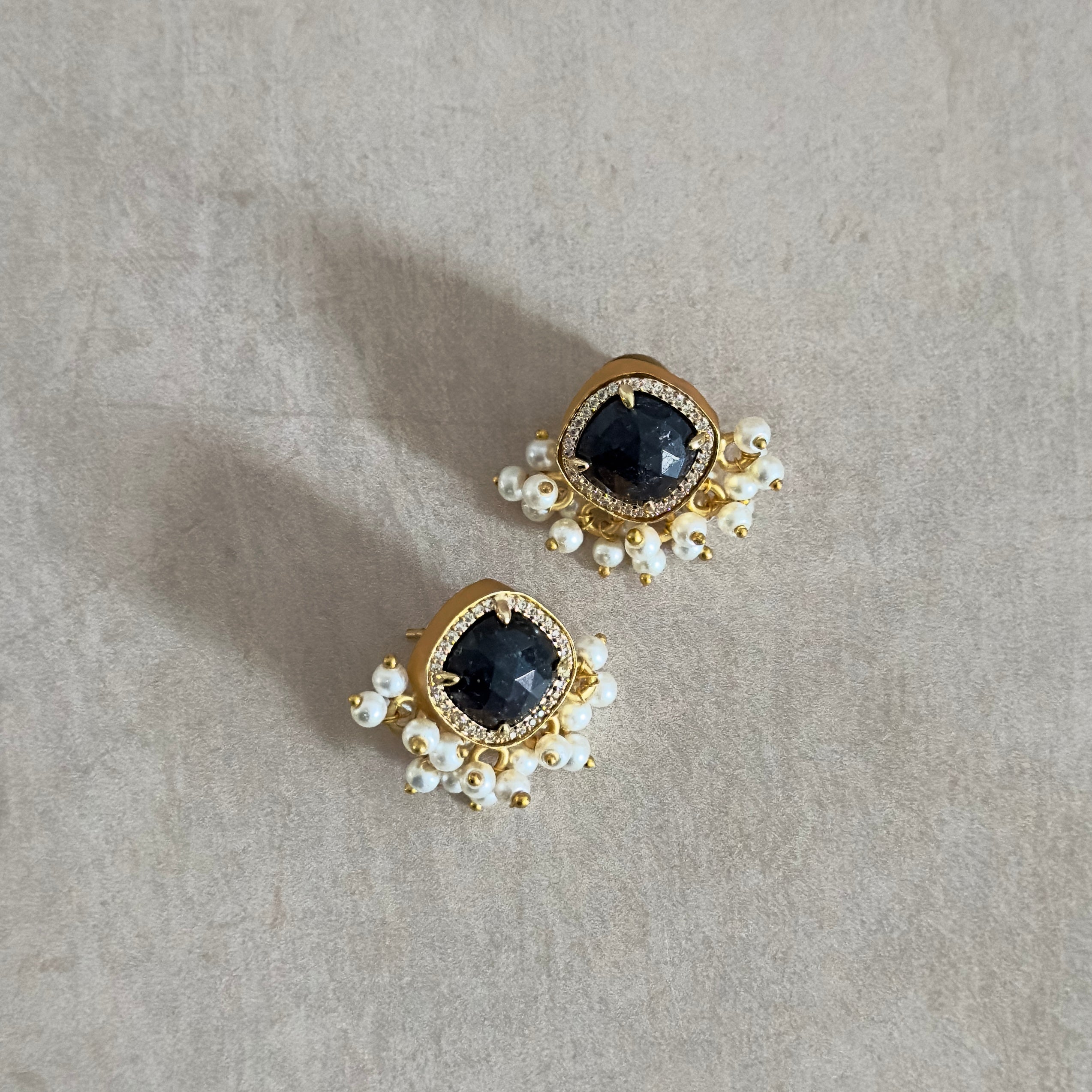 Black Speckled Stud Earrings - Ahseya & Co.