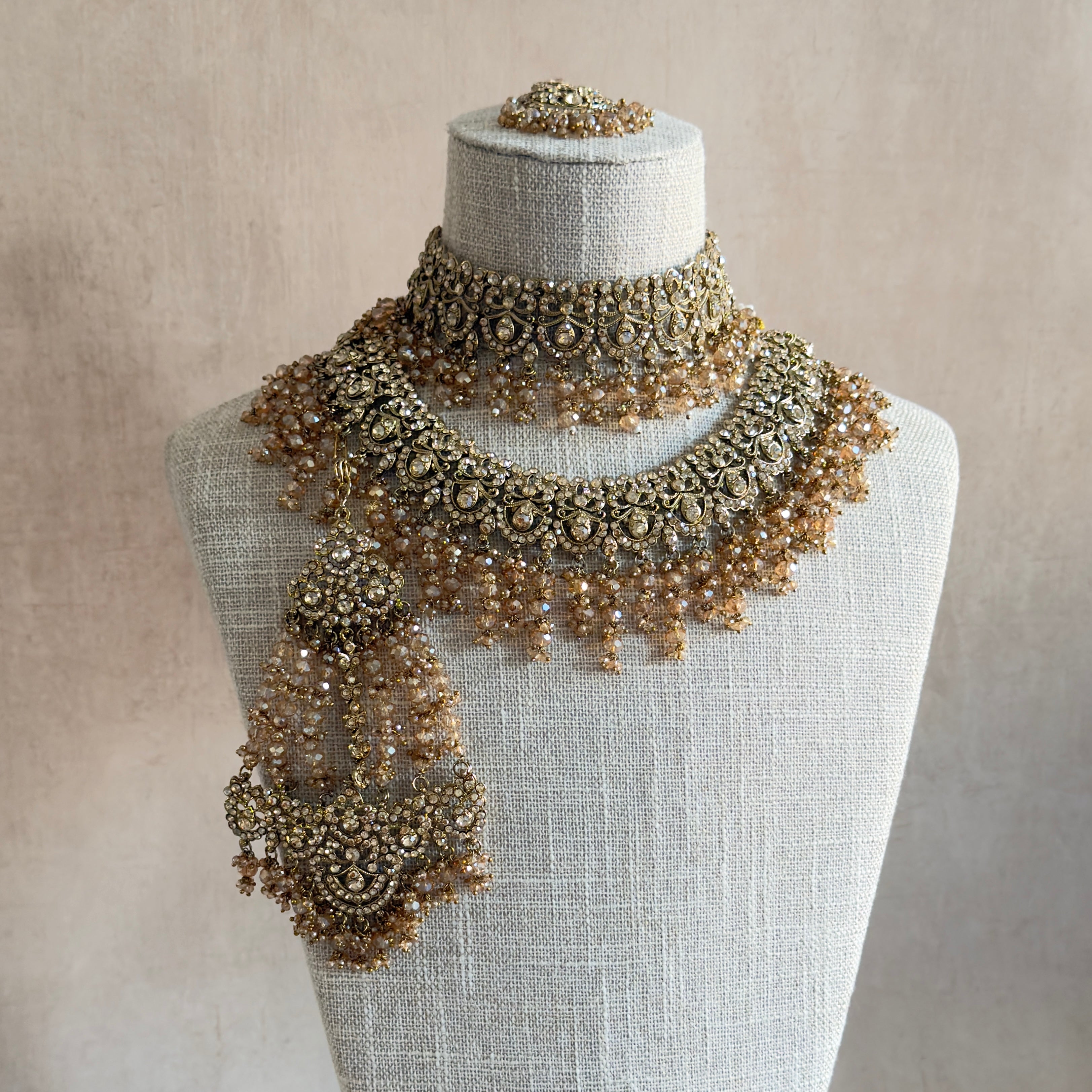 Raeesa Gold Bridal Set - Ahseya & Co