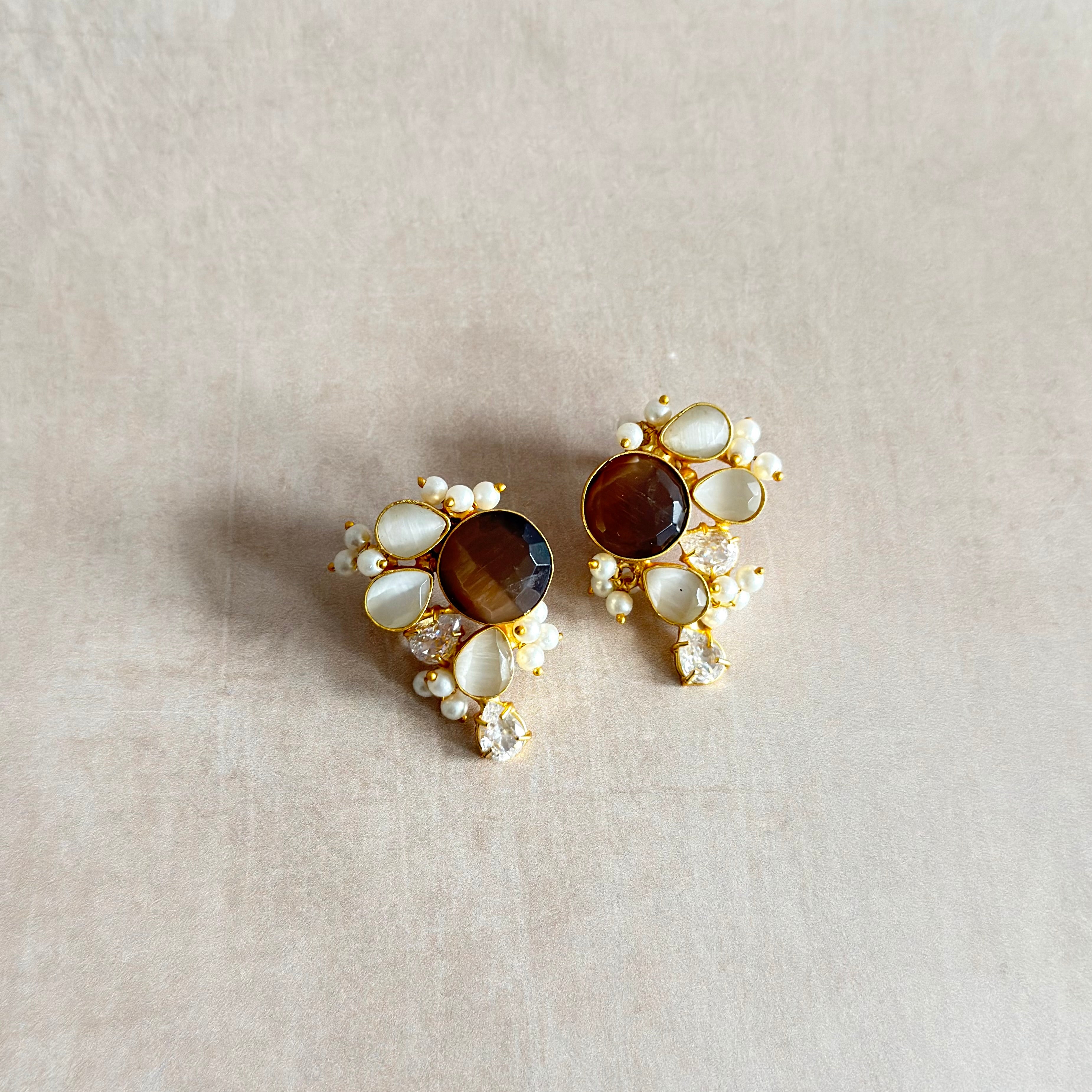 Eliza Brown Stud Earrings - Ahseya & Co