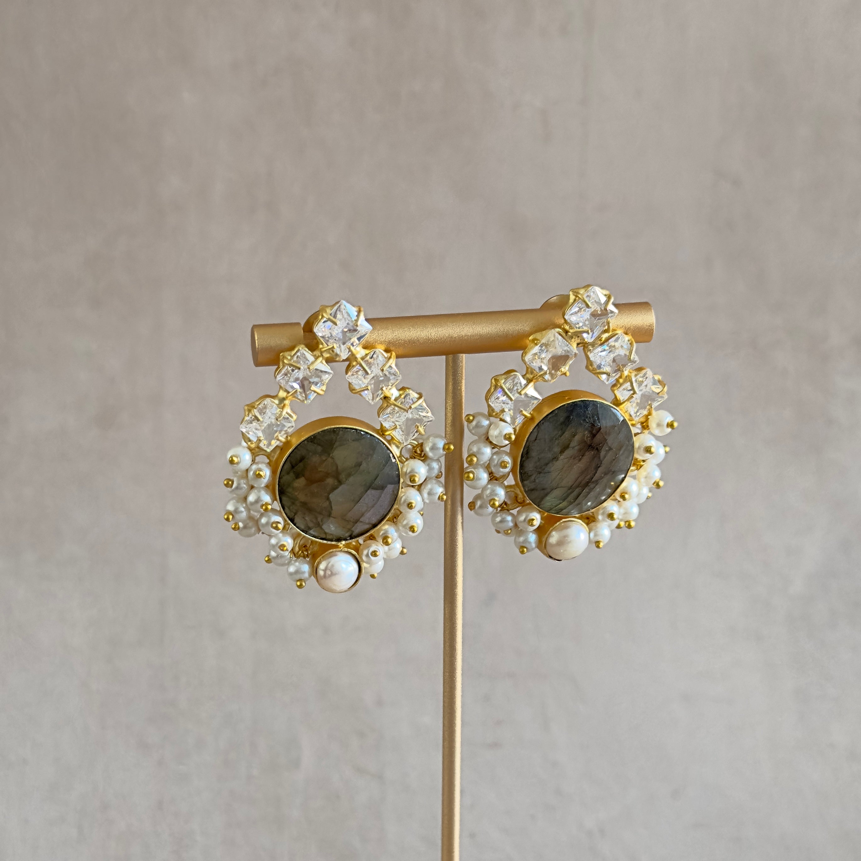 Vivienne Crystal Stud Earrings - Ahseya & Co