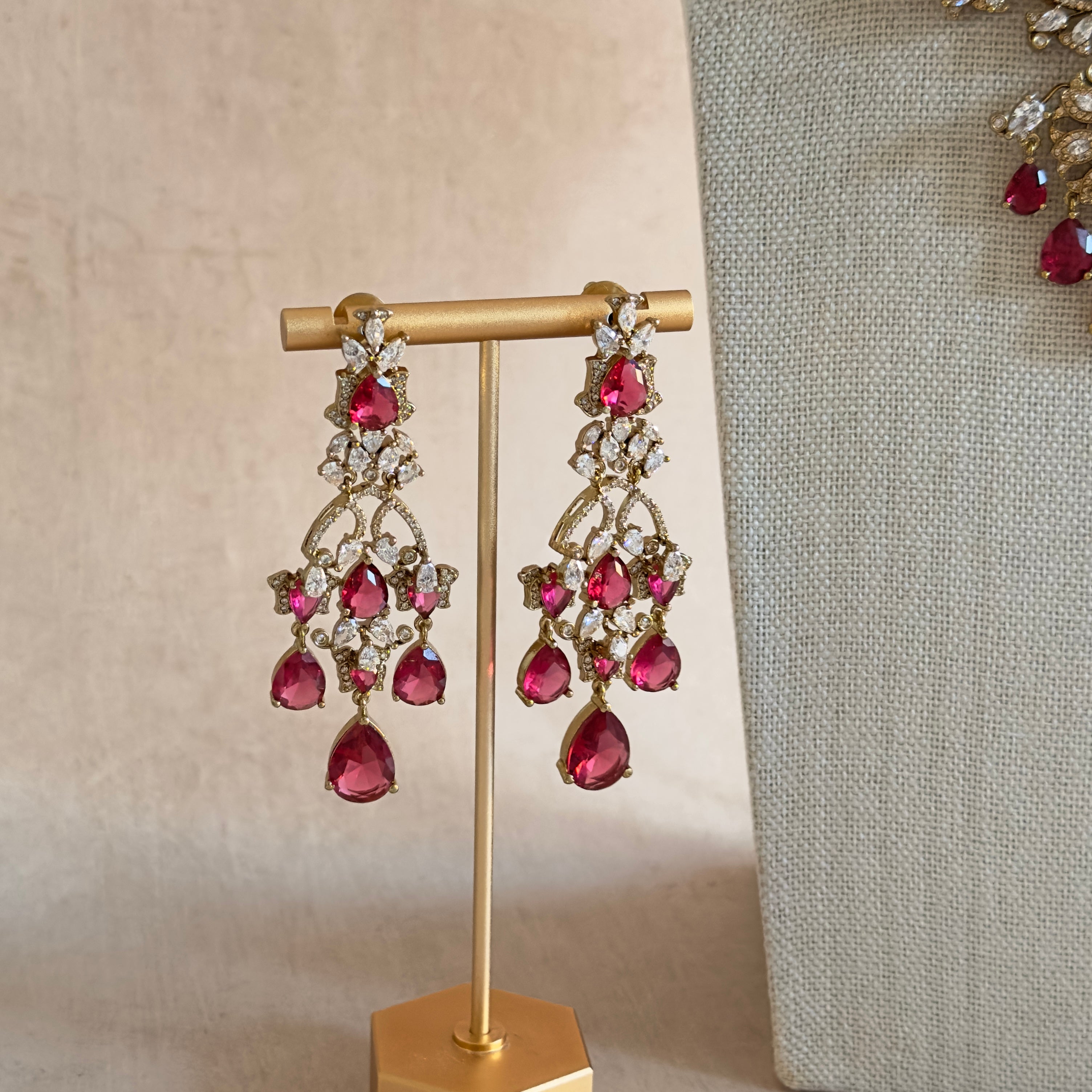 Firyal Pink Crystal Necklace Set - Ahseya & Co