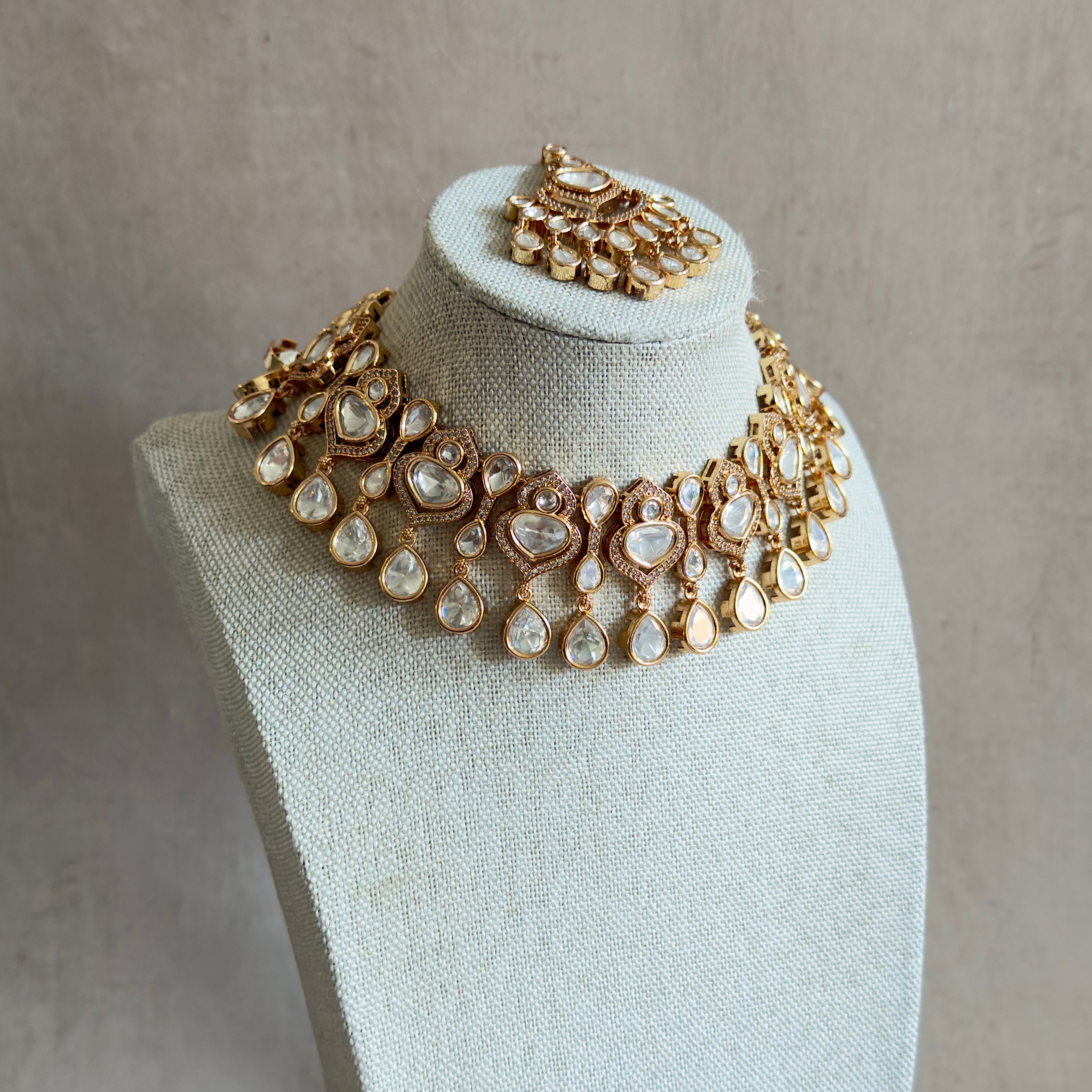 Lujain Kundan Necklace Set - Ahseya & Co