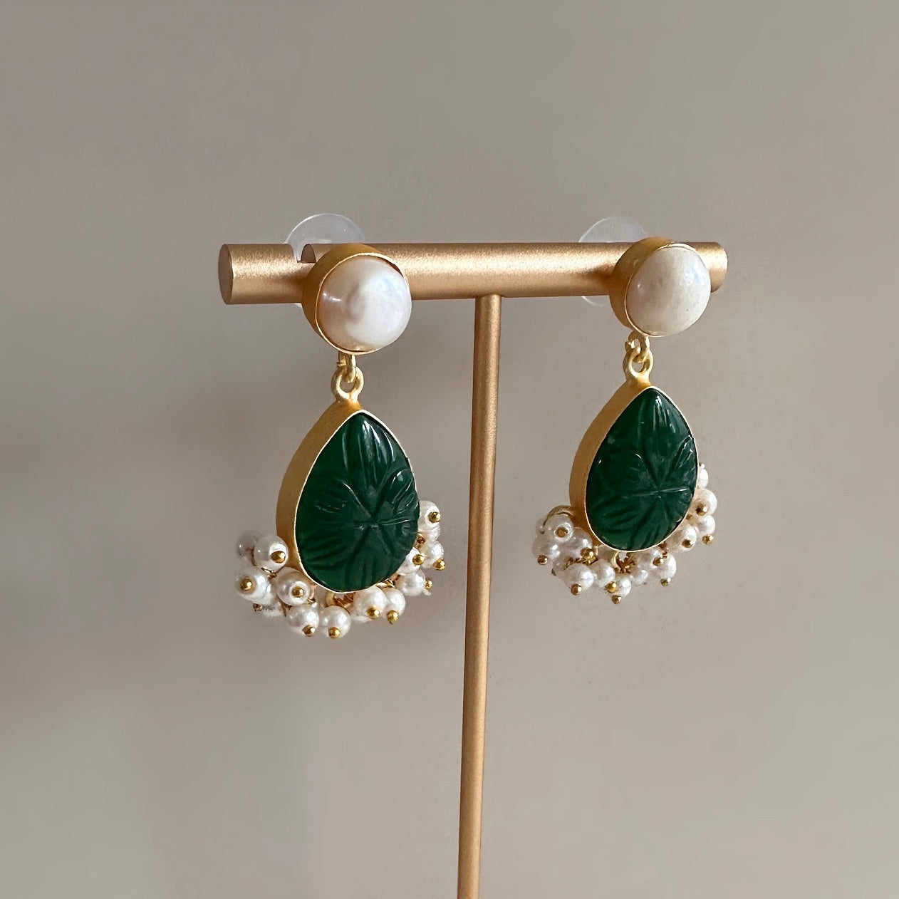 Beautiful hot sale pearl earrings