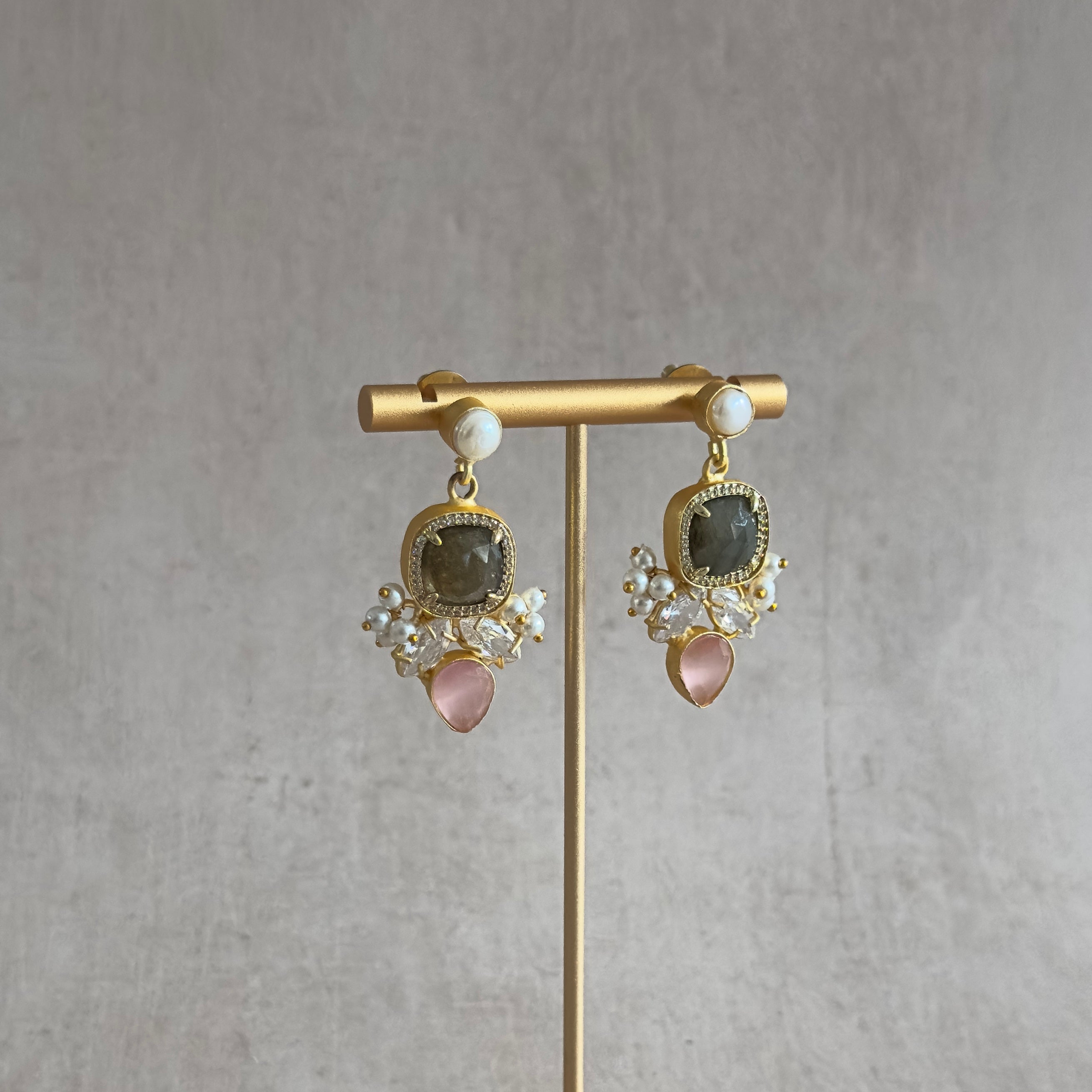 Iman Pearl drop Earrings - Ahseya & Co.