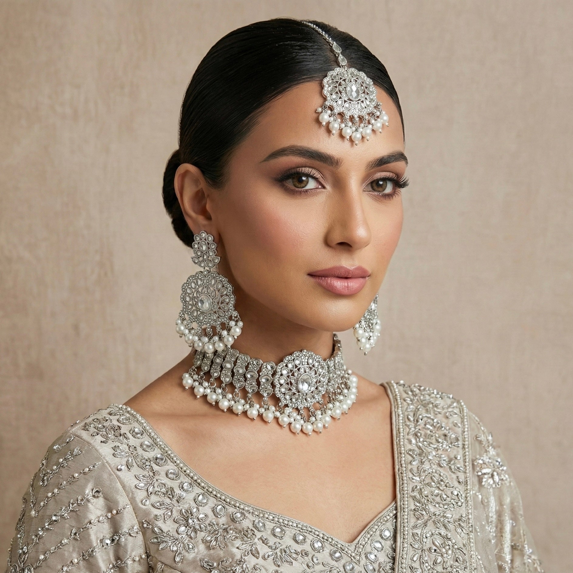 Zareefa Silver Choker Set - Ahseya & Co